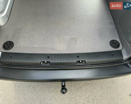 Серый Фольксваген Transporter, объемом двигателя 1.97 л и пробегом 220 тыс. км за 29500 $, фото 40 на Automoto.ua