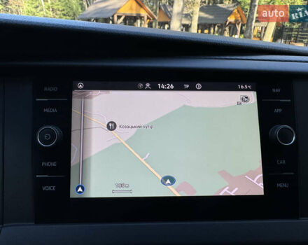 Серый Фольксваген Transporter, объемом двигателя 2 л и пробегом 208 тыс. км за 24850 $, фото 110 на Automoto.ua