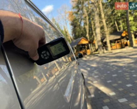 Серый Фольксваген Transporter, объемом двигателя 2 л и пробегом 208 тыс. км за 24850 $, фото 154 на Automoto.ua