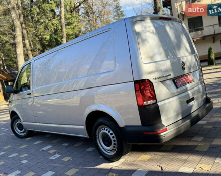 Серый Фольксваген Transporter, объемом двигателя 2 л и пробегом 208 тыс. км за 24850 $, фото 26 на Automoto.ua