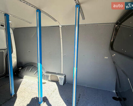 Серый Фольксваген Transporter, объемом двигателя 2 л и пробегом 150 тыс. км за 26800 $, фото 11 на Automoto.ua