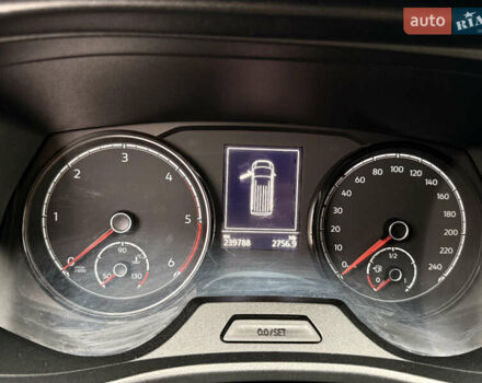 Серый Фольксваген Transporter, объемом двигателя 2 л и пробегом 239 тыс. км за 25900 $, фото 15 на Automoto.ua