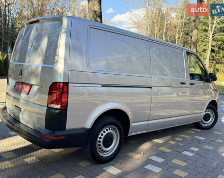Серый Фольксваген Transporter, объемом двигателя 2 л и пробегом 208 тыс. км за 24850 $, фото 36 на Automoto.ua