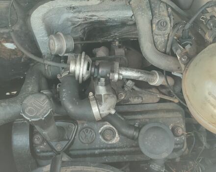 Серый Фольксваген Transporter, объемом двигателя 1.9 л и пробегом 320 тыс. км за 3200 $, фото 3 на Automoto.ua