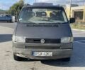 Серый Фольксваген Transporter, объемом двигателя 2.5 л и пробегом 280 тыс. км за 1500 $, фото 1 на Automoto.ua