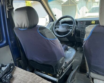 Серый Фольксваген Transporter, объемом двигателя 2.5 л и пробегом 380 тыс. км за 3000 $, фото 11 на Automoto.ua