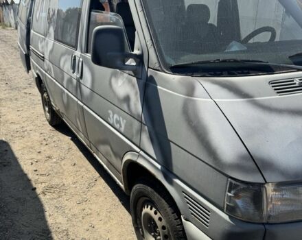 Серый Фольксваген Transporter, объемом двигателя 2.5 л и пробегом 380 тыс. км за 3000 $, фото 12 на Automoto.ua