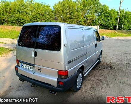 Серый Фольксваген Transporter, объемом двигателя 2.5 л и пробегом 300 тыс. км за 3700 $, фото 3 на Automoto.ua