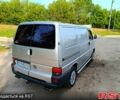 Серый Фольксваген Transporter, объемом двигателя 2.5 л и пробегом 300 тыс. км за 3700 $, фото 3 на Automoto.ua