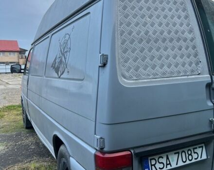 Серый Фольксваген Transporter, объемом двигателя 2.5 л и пробегом 322 тыс. км за 3493 $, фото 6 на Automoto.ua
