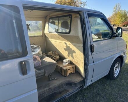 Серый Фольксваген Transporter, объемом двигателя 2.5 л и пробегом 430 тыс. км за 5550 $, фото 4 на Automoto.ua