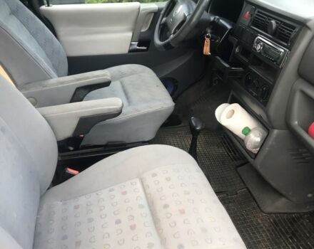 Сірий Фольксваген Transporter, об'ємом двигуна 2.5 л та пробігом 316 тис. км за 5800 $, фото 6 на Automoto.ua