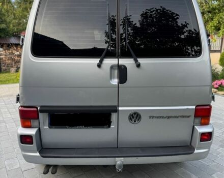 Сірий Фольксваген Transporter, об'ємом двигуна 2.5 л та пробігом 228 тис. км за 14300 $, фото 4 на Automoto.ua