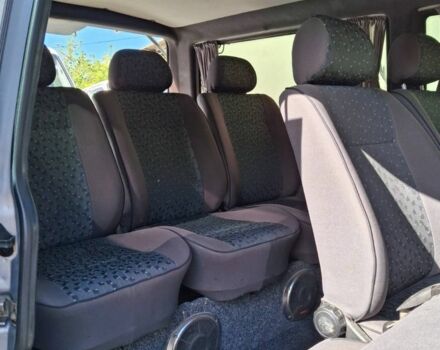 Серый Фольксваген Transporter, объемом двигателя 2.5 л и пробегом 300 тыс. км за 8900 $, фото 9 на Automoto.ua