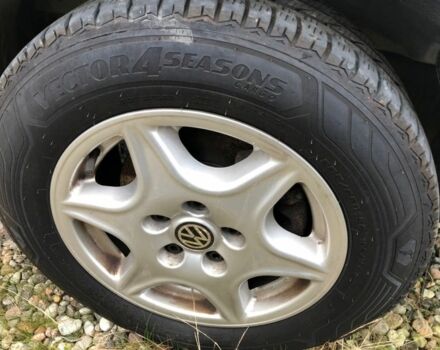 Серый Фольксваген Transporter, объемом двигателя 2.5 л и пробегом 224 тыс. км за 4400 $, фото 16 на Automoto.ua