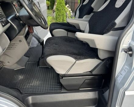 Сірий Фольксваген Transporter, об'ємом двигуна 2.5 л та пробігом 228 тис. км за 14300 $, фото 22 на Automoto.ua