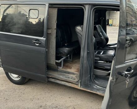 Серый Фольксваген Transporter, объемом двигателя 2.5 л и пробегом 470 тыс. км за 6100 $, фото 9 на Automoto.ua