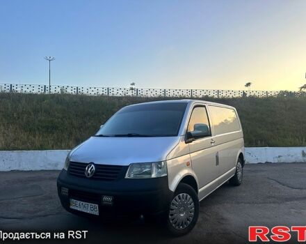 Серый Фольксваген Transporter, объемом двигателя 1.9 л и пробегом 400 тыс. км за 6000 $, фото 1 на Automoto.ua