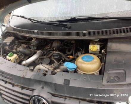 Серый Фольксваген Transporter, объемом двигателя 2.5 л и пробегом 302 тыс. км за 6800 $, фото 13 на Automoto.ua