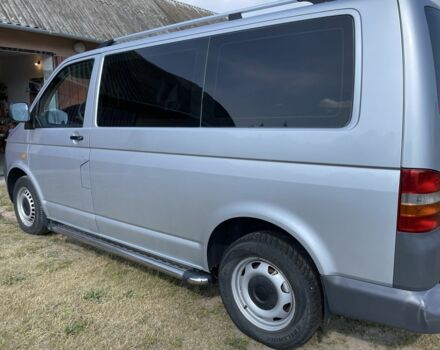Серый Фольксваген Transporter, объемом двигателя 1.9 л и пробегом 400 тыс. км за 8500 $, фото 1 на Automoto.ua