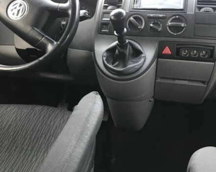 Сірий Фольксваген Transporter, об'ємом двигуна 1.9 л та пробігом 274 тис. км за 10500 $, фото 4 на Automoto.ua