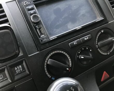 Сірий Фольксваген Transporter, об'ємом двигуна 1.9 л та пробігом 274 тис. км за 10500 $, фото 5 на Automoto.ua