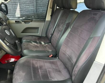 Серый Фольксваген Transporter, объемом двигателя 2.5 л и пробегом 530 тыс. км за 9500 $, фото 7 на Automoto.ua