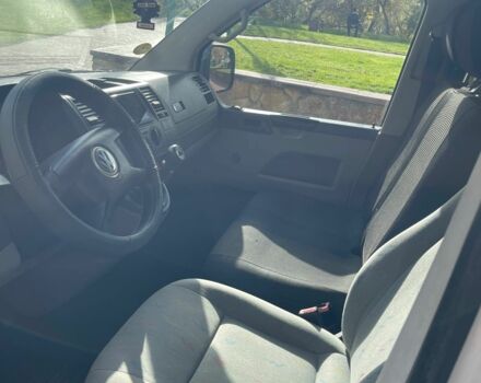 Серый Фольксваген Transporter, объемом двигателя 1.9 л и пробегом 230 тыс. км за 4700 $, фото 4 на Automoto.ua