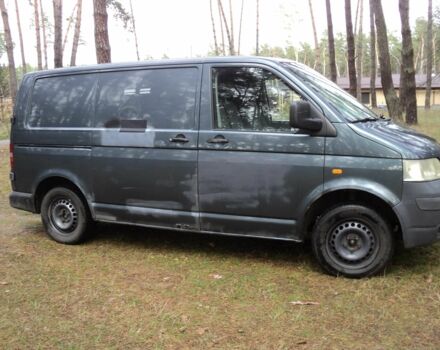 Серый Фольксваген Transporter, объемом двигателя 2.5 л и пробегом 500 тыс. км за 3200 $, фото 2 на Automoto.ua