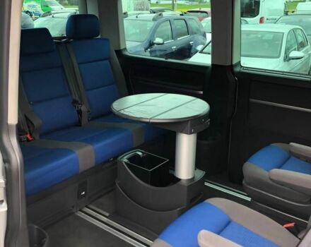Серый Фольксваген Transporter, объемом двигателя 2.5 л и пробегом 211 тыс. км за 4700 $, фото 5 на Automoto.ua
