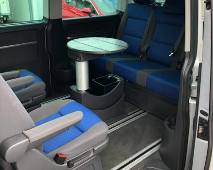 Серый Фольксваген Transporter, объемом двигателя 2.5 л и пробегом 211 тыс. км за 4700 $, фото 4 на Automoto.ua