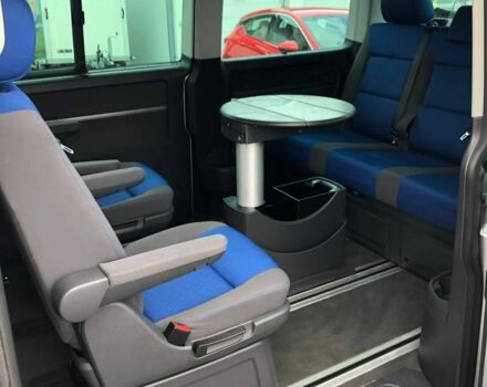 Серый Фольксваген Transporter, объемом двигателя 2.5 л и пробегом 211 тыс. км за 4700 $, фото 13 на Automoto.ua