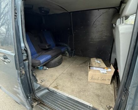 Серый Фольксваген Transporter, объемом двигателя 2.5 л и пробегом 400 тыс. км за 3500 $, фото 7 на Automoto.ua