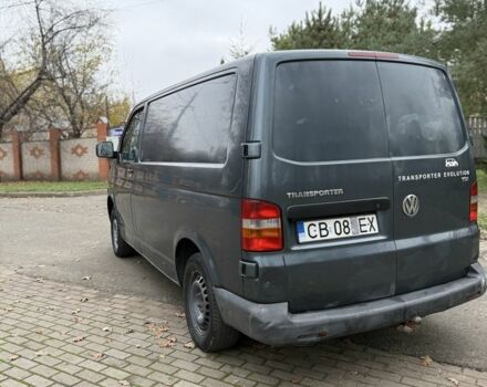 Серый Фольксваген Transporter, объемом двигателя 2.5 л и пробегом 400 тыс. км за 3500 $, фото 2 на Automoto.ua