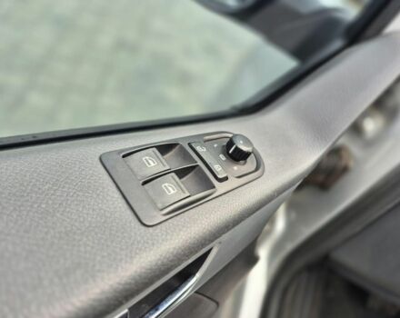 Сірий Фольксваген Transporter, об'ємом двигуна 2 л та пробігом 210 тис. км за 8000 $, фото 10 на Automoto.ua