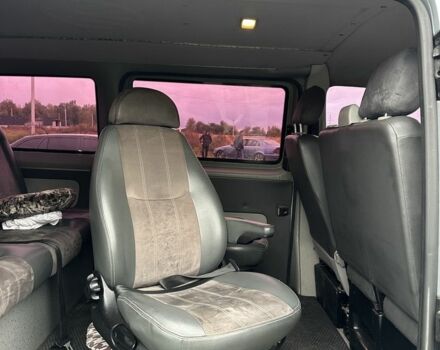 Сірий Фольксваген Transporter, об'ємом двигуна 2 л та пробігом 320 тис. км за 12900 $, фото 6 на Automoto.ua