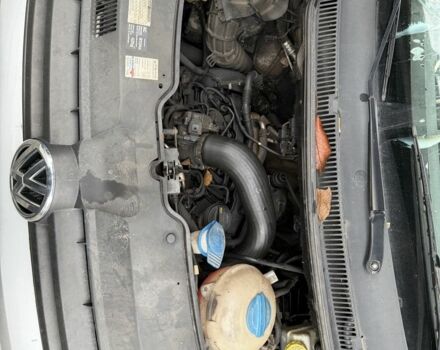 Сірий Фольксваген Transporter, об'ємом двигуна 2 л та пробігом 300 тис. км за 4999 $, фото 9 на Automoto.ua