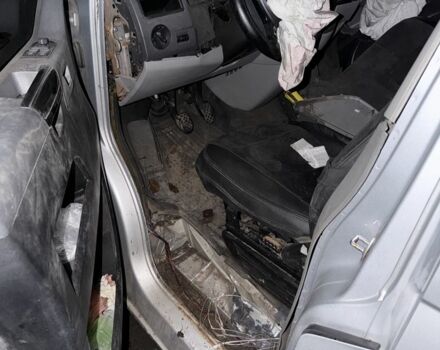 Сірий Фольксваген Transporter, об'ємом двигуна 2 л та пробігом 300 тис. км за 4999 $, фото 15 на Automoto.ua