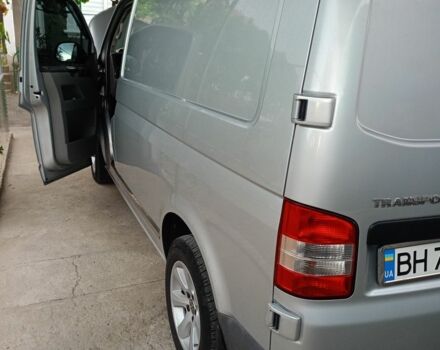 Серый Фольксваген Transporter, объемом двигателя 2 л и пробегом 279 тыс. км за 11000 $, фото 3 на Automoto.ua