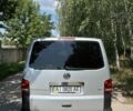 Серый Фольксваген Transporter, объемом двигателя 2 л и пробегом 225 тыс. км за 17000 $, фото 2 на Automoto.ua