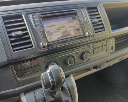 Сірий Фольксваген Transporter, об'ємом двигуна 2 л та пробігом 120 тис. км за 26000 $, фото 5 на Automoto.ua