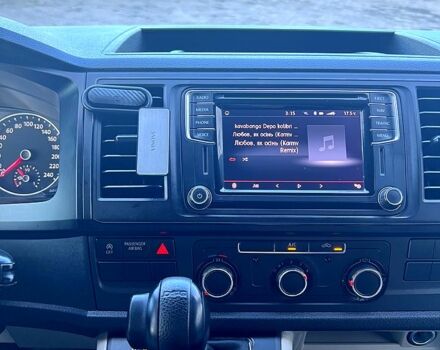 Сірий Фольксваген Transporter, об'ємом двигуна 2 л та пробігом 240 тис. км за 18300 $, фото 3 на Automoto.ua