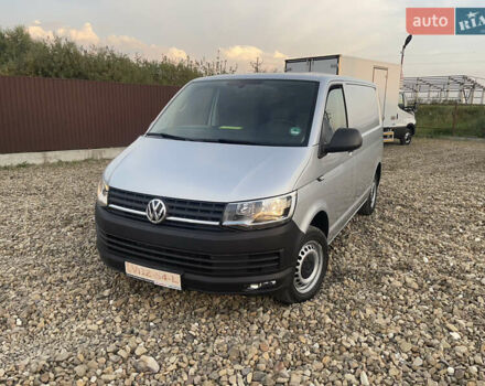 Серый Фольксваген Transporter, объемом двигателя 2 л и пробегом 263 тыс. км за 18200 $, фото 38 на Automoto.ua