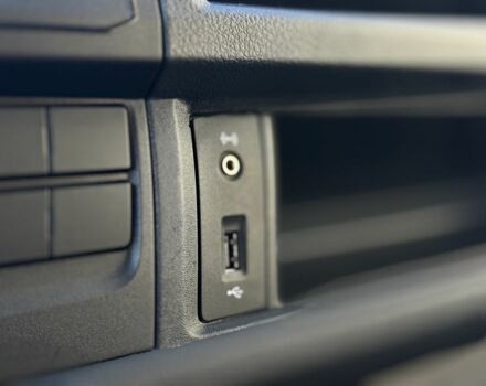 Серый Фольксваген Transporter, объемом двигателя 2 л и пробегом 205 тыс. км за 19900 $, фото 15 на Automoto.ua