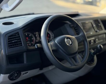 Серый Фольксваген Transporter, объемом двигателя 2 л и пробегом 205 тыс. км за 19900 $, фото 7 на Automoto.ua