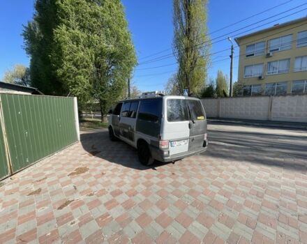 Серый Фольксваген Transporter, объемом двигателя 2.5 л и пробегом 3 тыс. км за 3200 $, фото 5 на Automoto.ua