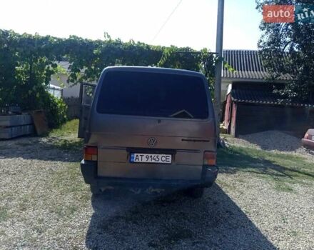 Сірий Фольксваген Transporter, об'ємом двигуна 2.4 л та пробігом 390 тис. км за 4300 $, фото 9 на Automoto.ua