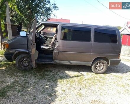 Сірий Фольксваген Transporter, об'ємом двигуна 2.4 л та пробігом 390 тис. км за 4300 $, фото 7 на Automoto.ua