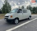 Серый Фольксваген Transporter, объемом двигателя 2.4 л и пробегом 400 тыс. км за 3700 $, фото 1 на Automoto.ua
