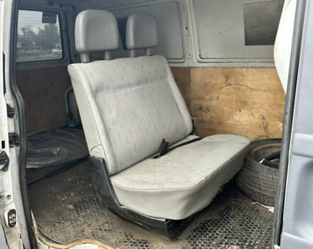 Сірий Фольксваген Transporter, об'ємом двигуна 0 л та пробігом 416 тис. км за 3500 $, фото 3 на Automoto.ua